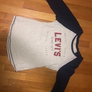 Levi’s top